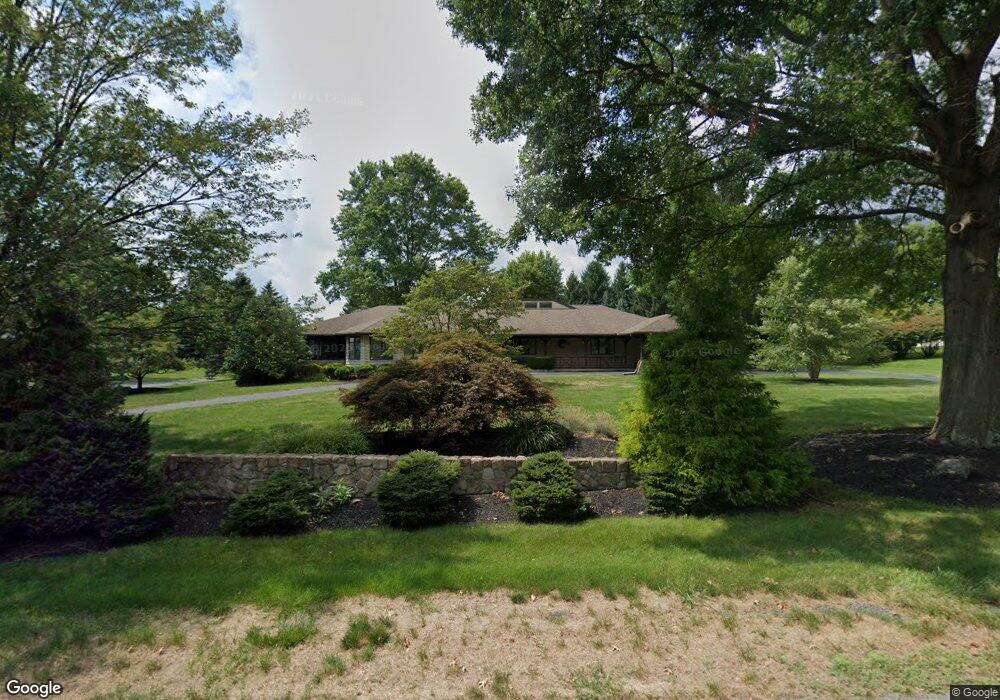 1760 Arden Ln, Bethlehem, PA 18015 - photo 1