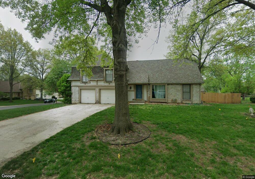 13201 W 77th Terrace, Shawnee, KS 66216 - photo 1