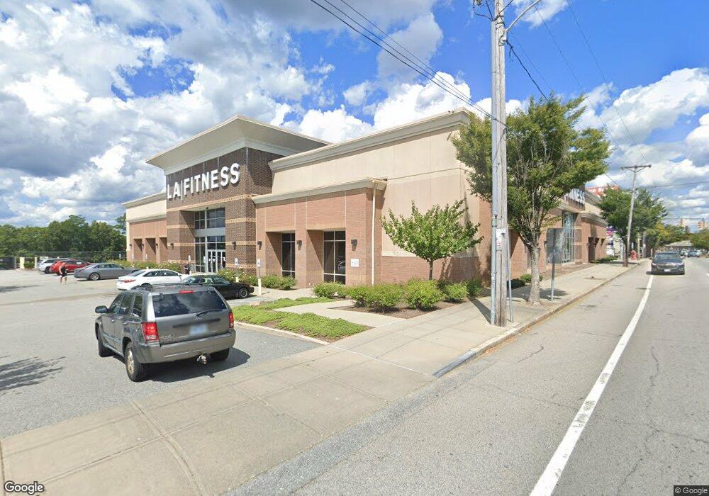 615 Pawtucket Ave, Pawtucket, RI 02860 - photo 1