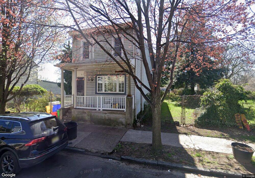 628 Walnut St, Camden, NJ 08103 - photo 1