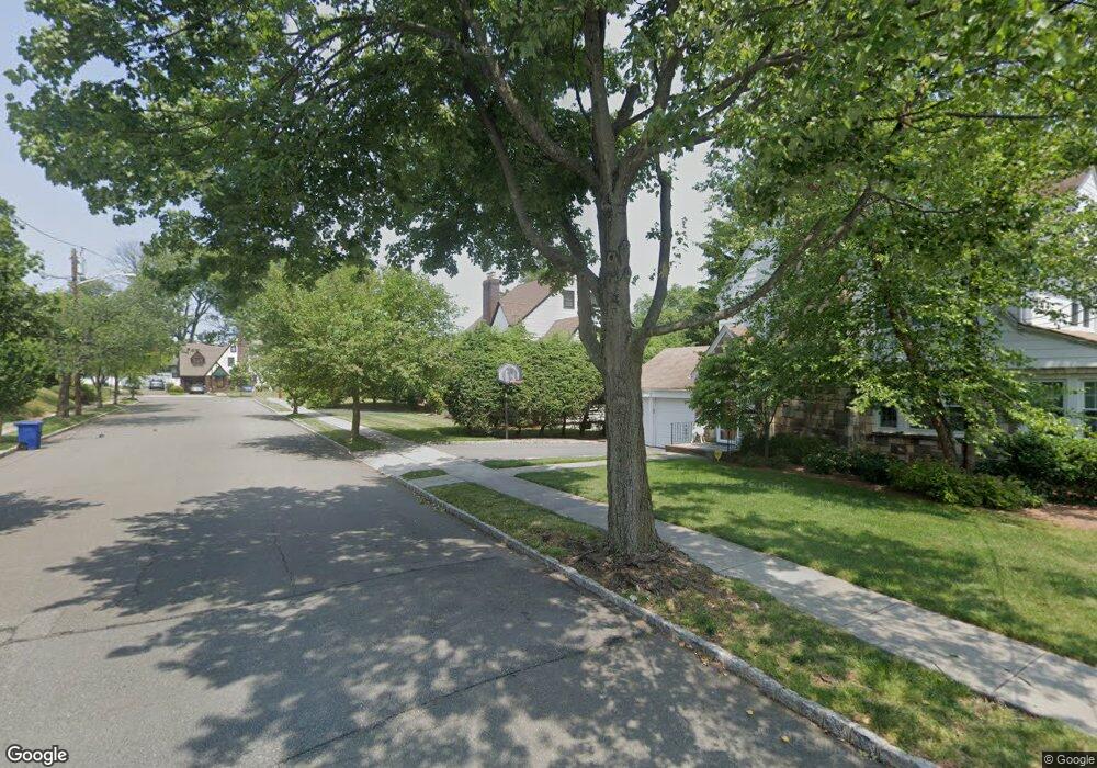 8 Colony Dr W, West Orange, NJ 07052 - photo 1