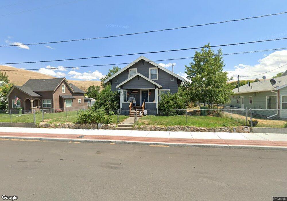 530 N Gale St, Heppner, OR 97836 - photo 1