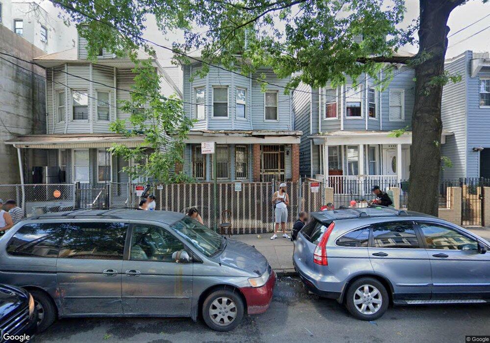 2659 Briggs Ave, Bronx, NY 10458 - photo 1