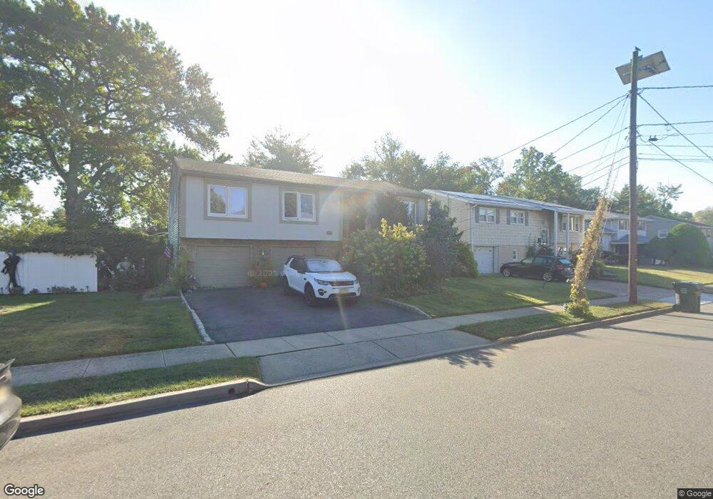 10 Crocus St, Woodbridge, NJ 07095 - photo 1