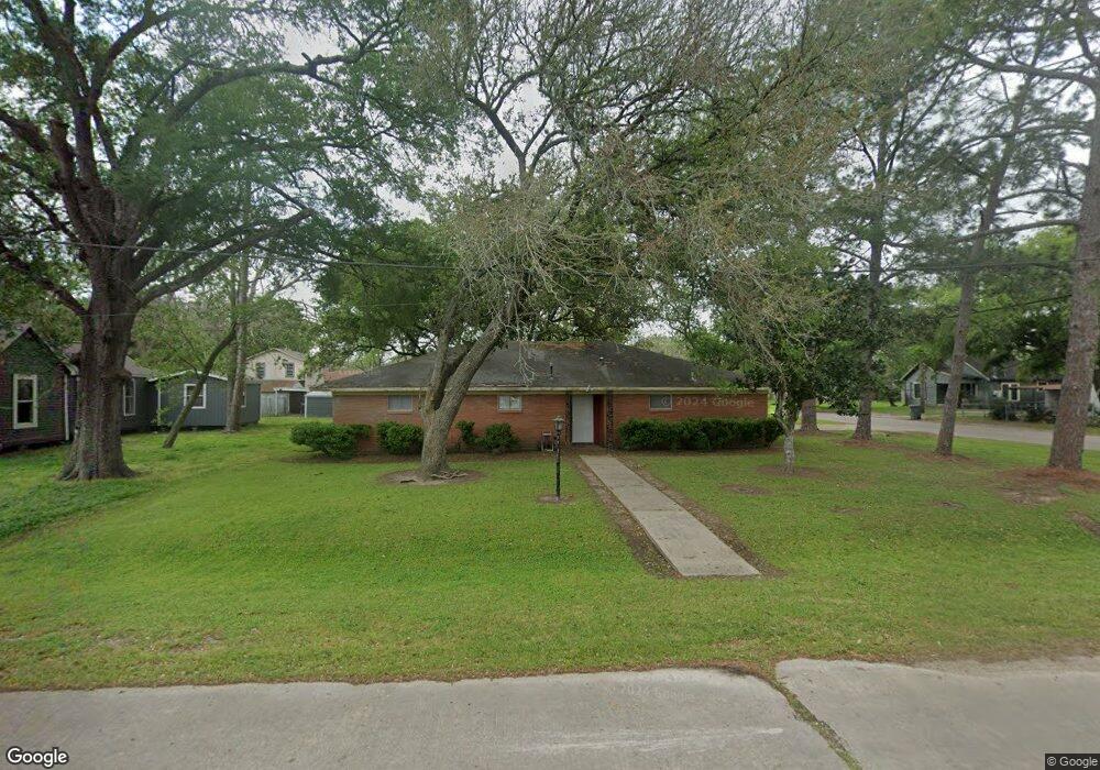 2400 10th St, Bay City, TX 77414 - photo 1