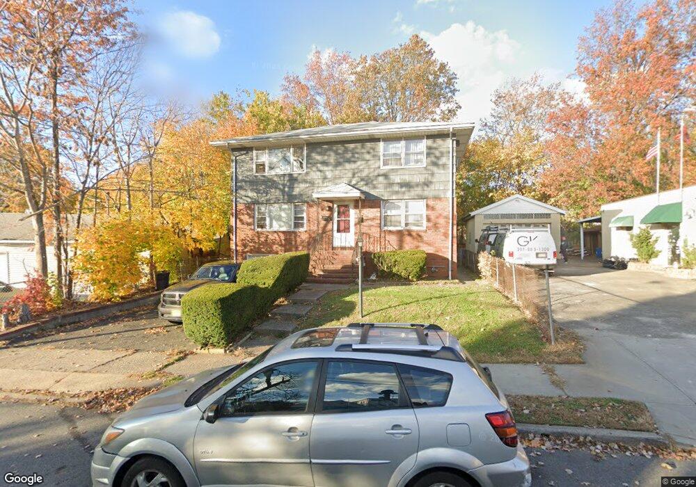 27 Chamberlain Ave unit 2, Elmwood Park, NJ 07407 - photo 1