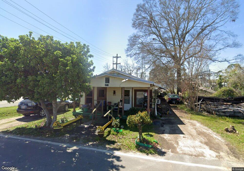 201 N Poplar St, Adel, GA 31620 - photo 1