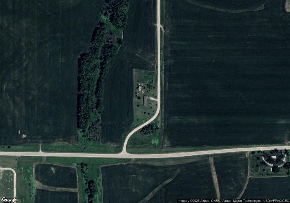 5935 E 5th St S, Newton, IA 50208 - photo 1