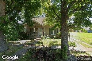 512 N 16th St, Herrin, IL 62948