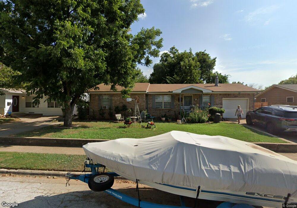 1211 Harvey Dr, Wichita Falls, TX 76302 - photo 1