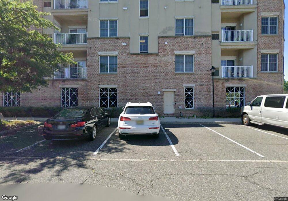 2105 Windsor Park Ct, Englewood, NJ 07631 - photo 1