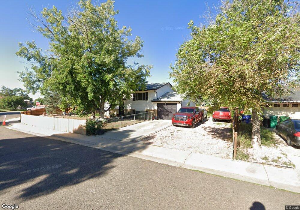 1109 Nucla St, Aurora, CO 80011 - photo 1