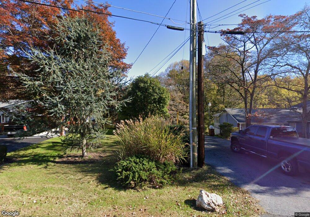 5802 Lakeview Dr, Sykesville, MD 21784 - photo 1