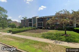 2340 Commonwealth Ave Unit 2-1, Auburndale, MA 02466