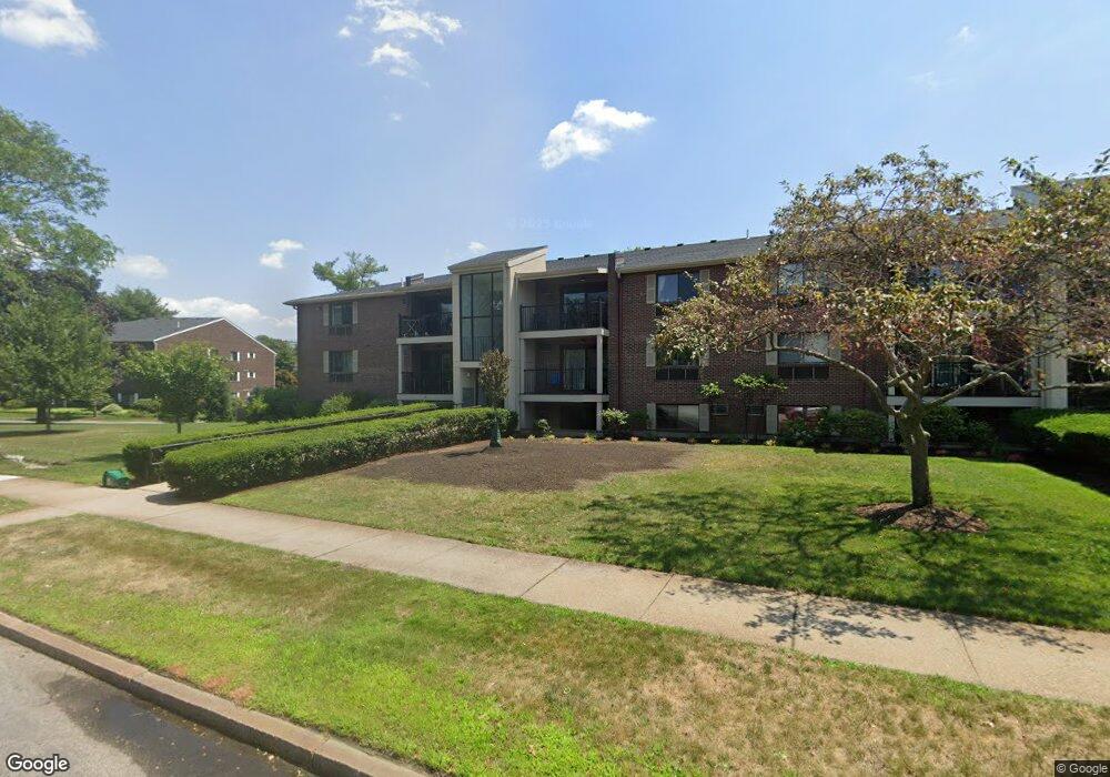 2340 Commonwealth Ave unit 1-3, Auburndale, MA 02466 - photo 1