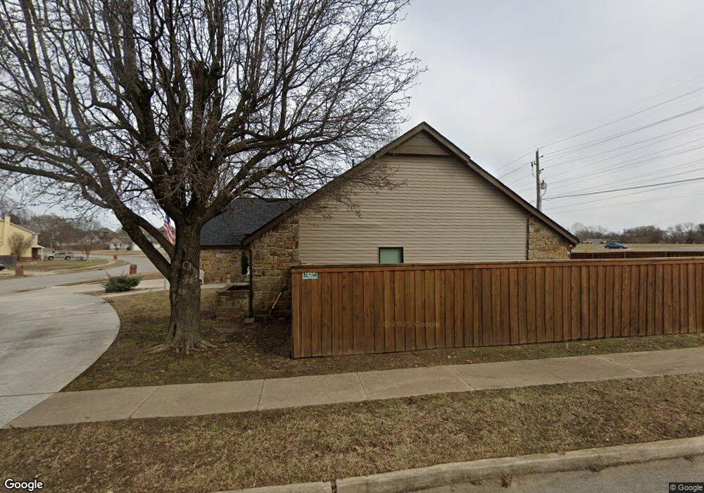 172 Fox Run Cir, Jenks, OK 74037 - photo 1