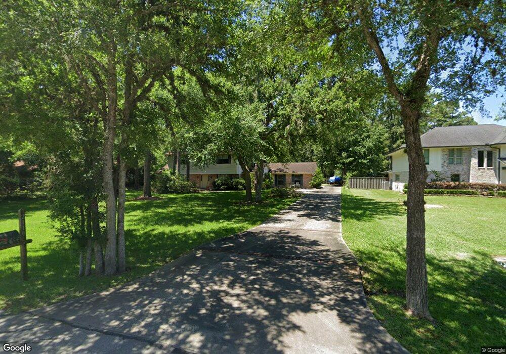 2110 Pine Dr, Friendswood, TX 77546 - photo 1
