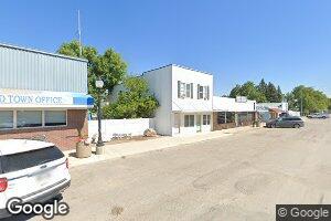 419 Central Ave, Fairfield, MT 59436
