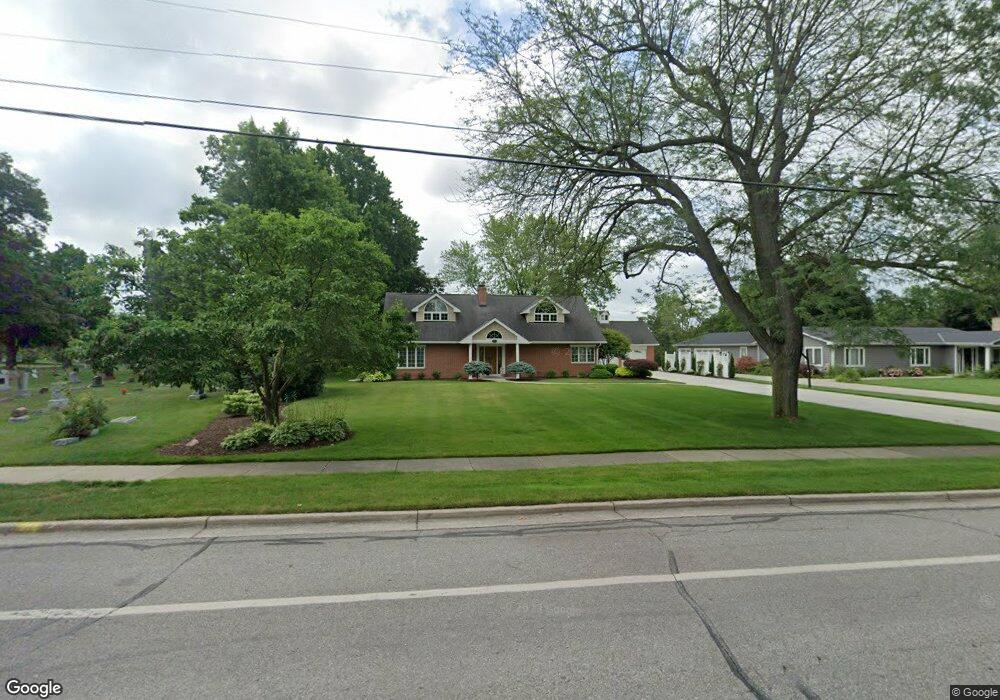 619 W Tuscola St, Frankenmuth, MI 48734 - photo 1