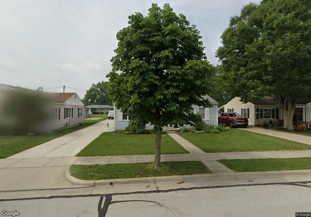 414 Woodward St, Saint Marys, OH 45885 - photo 1