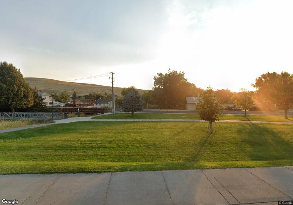 615 N Gale St, Heppner, OR 97836 - photo 1