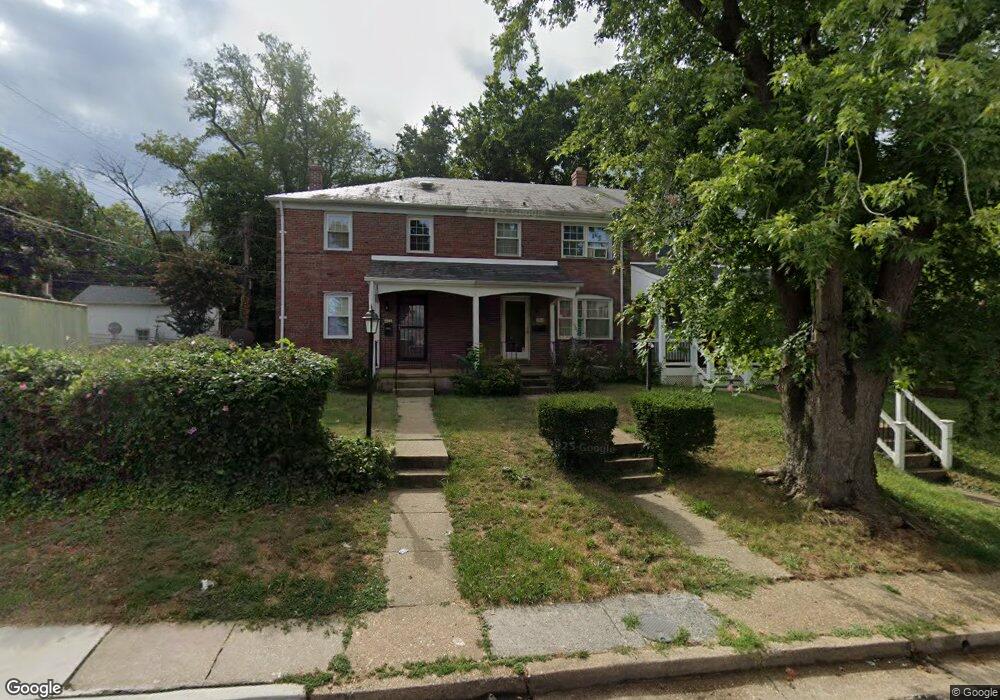 404 Westshire Dr, Catonsville, MD 21228 - photo 1