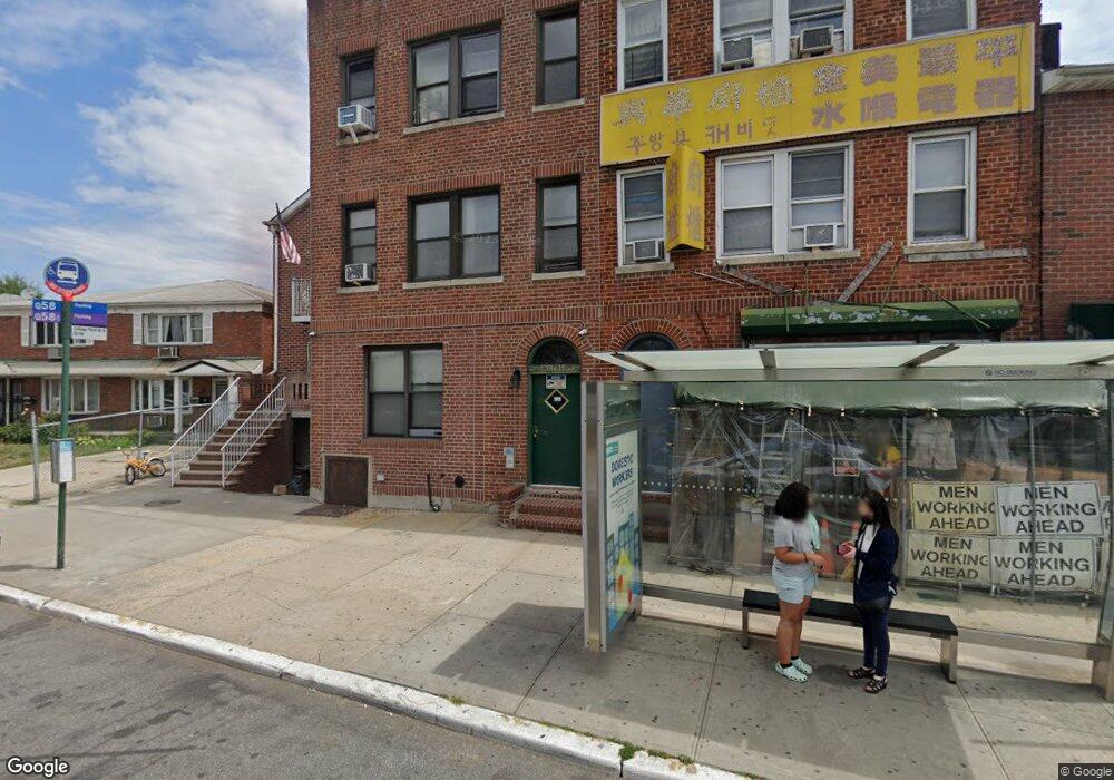 5815 College Point Blvd, Flushing, NY 11355 - photo 1