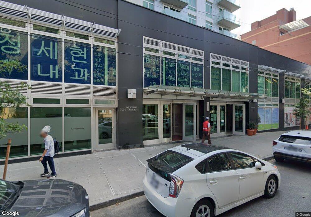 142-38 37th Ave unit 13G, Flushing, NY 11354 - photo 1