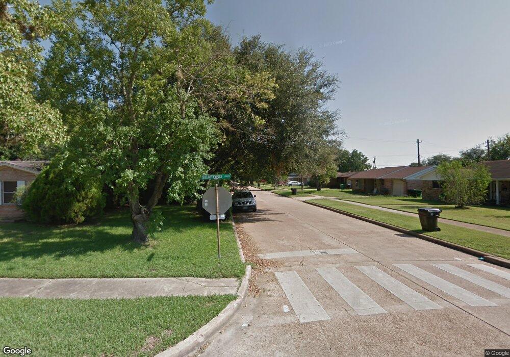000 Seaford Dr, Houston, TX 77089 - photo 1