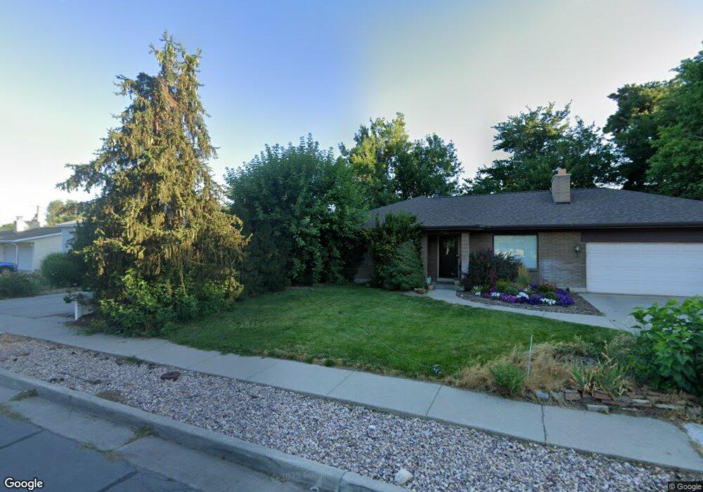 7836 Sequoia Tree Ln, Sandy, UT 84094 - photo 1