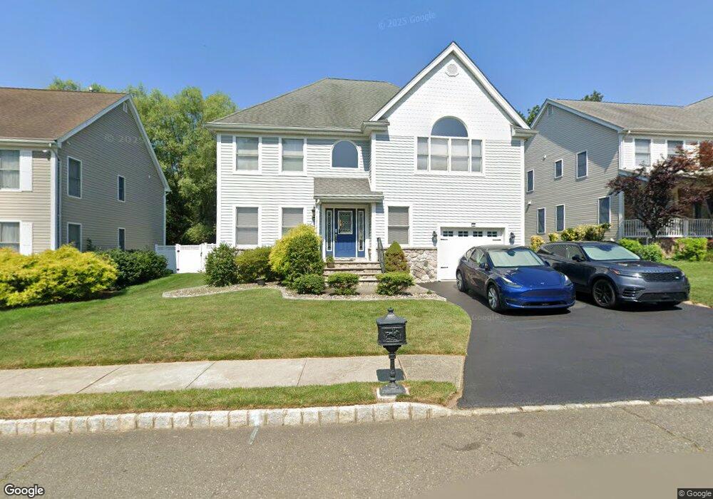 8 Wayne Ct, Waldwick, NJ 07463 - photo 1