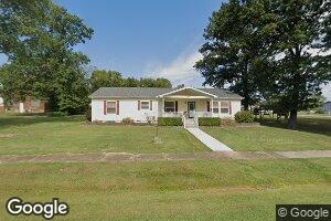 105 E Flora, Valier, IL 62891