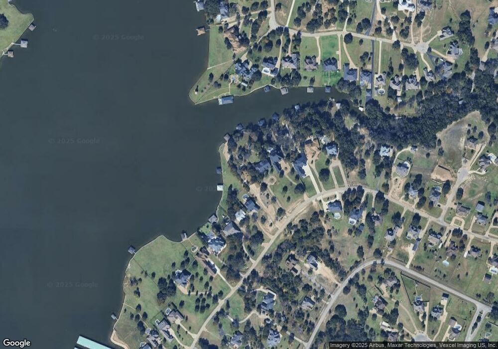 1912 W Emerald Bend Ct, Granbury, TX 76049 - photo 1