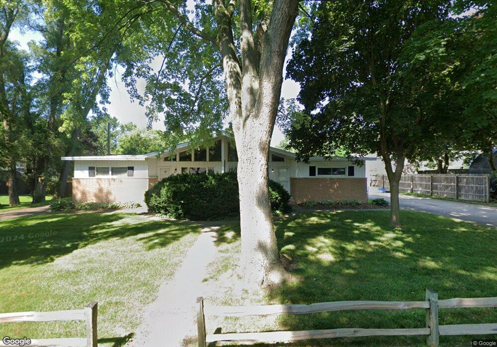 1580 Bawtree St, West Bloomfield, MI 48324 - photo 1