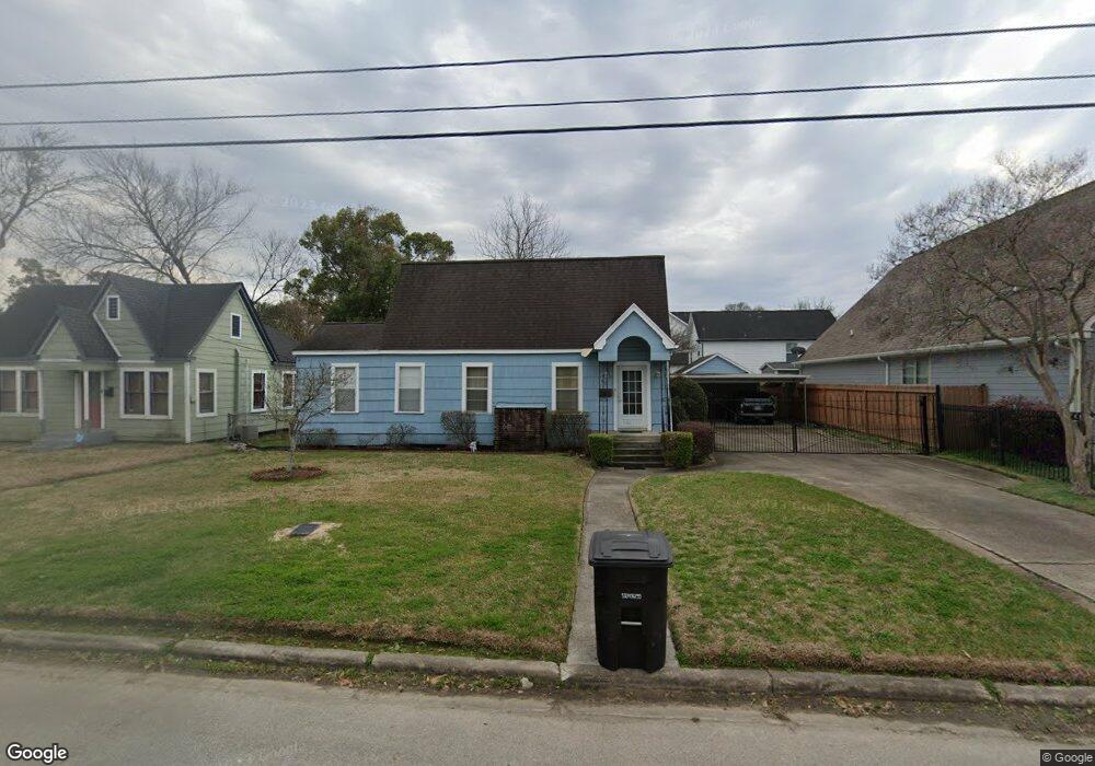 910 Avenue of Oaks St, Houston, TX 77009 - photo 1