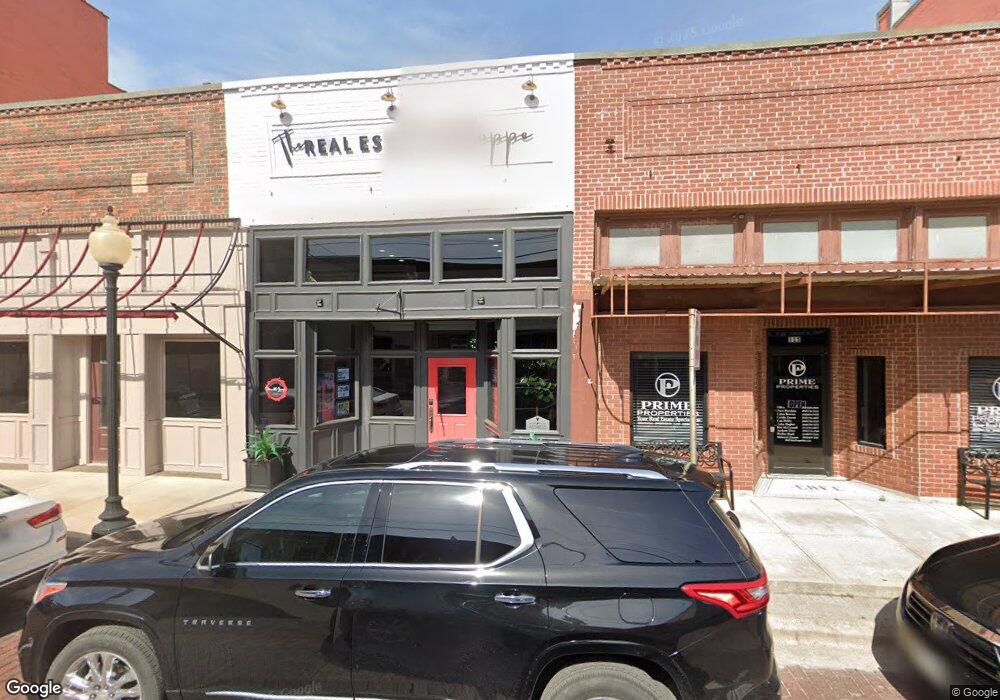 113 N Commerce St, Gainesville, TX 76240 - photo 1