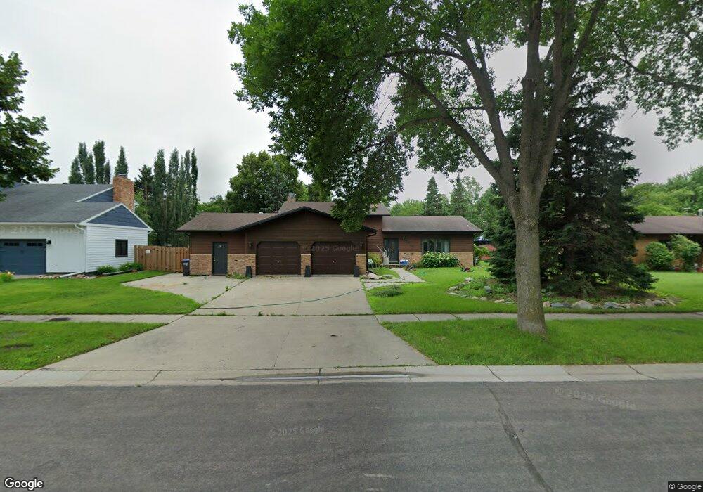 3013 Bohnet Blvd N, Fargo, ND 58102 - photo 1