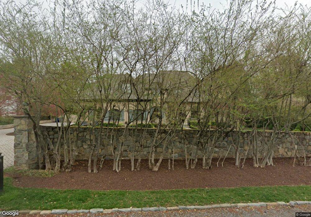 6908 Benjamin St, McLean, VA 22101 - photo 1