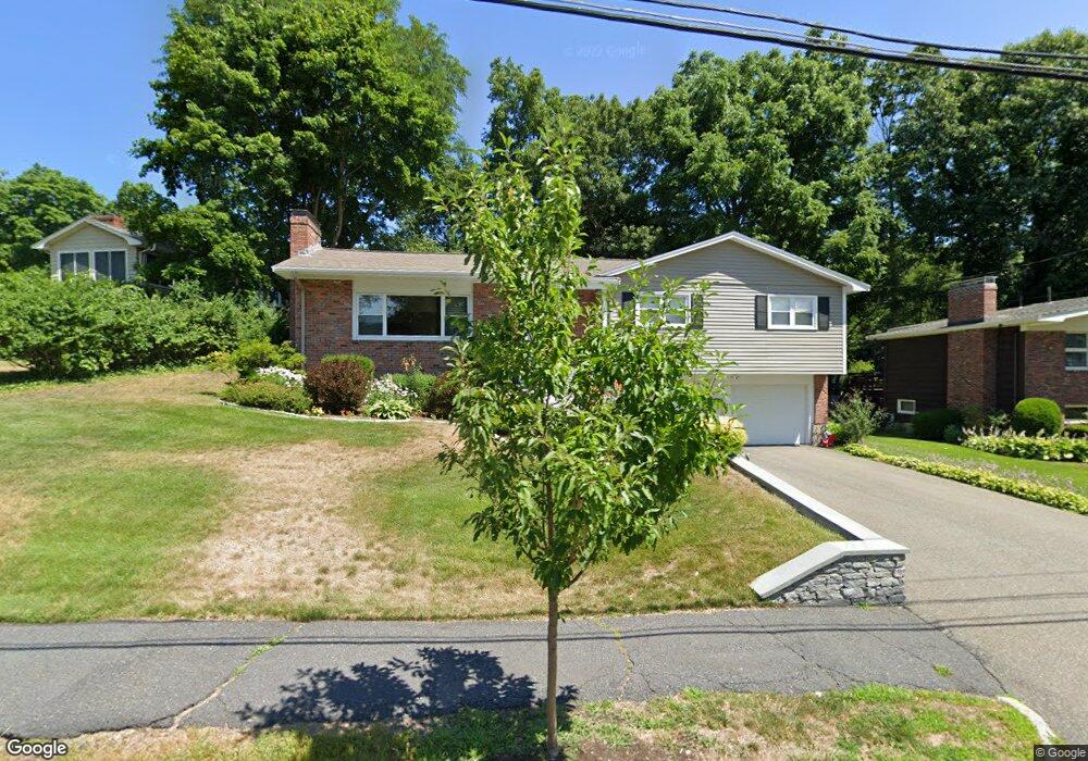 147 Andrew St, Newton Highlands, MA 02461 - photo 1