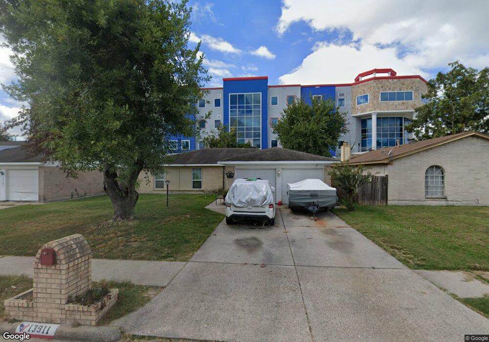 13911 Crosswood Rd, Houston, TX 77038 - photo 1