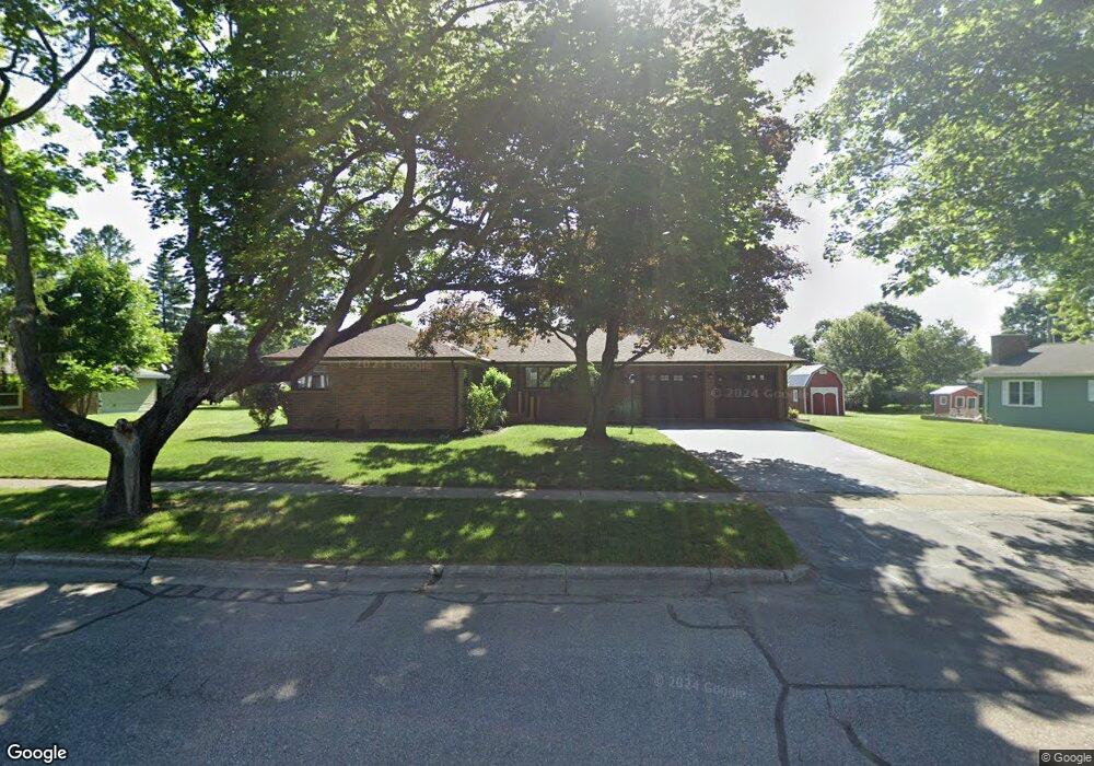755 Flanders St, Chelsea, MI 48118 - photo 1