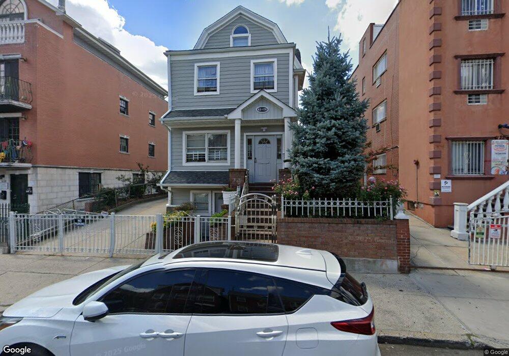 4126 75th St, Elmhurst, NY 11373 - photo 1