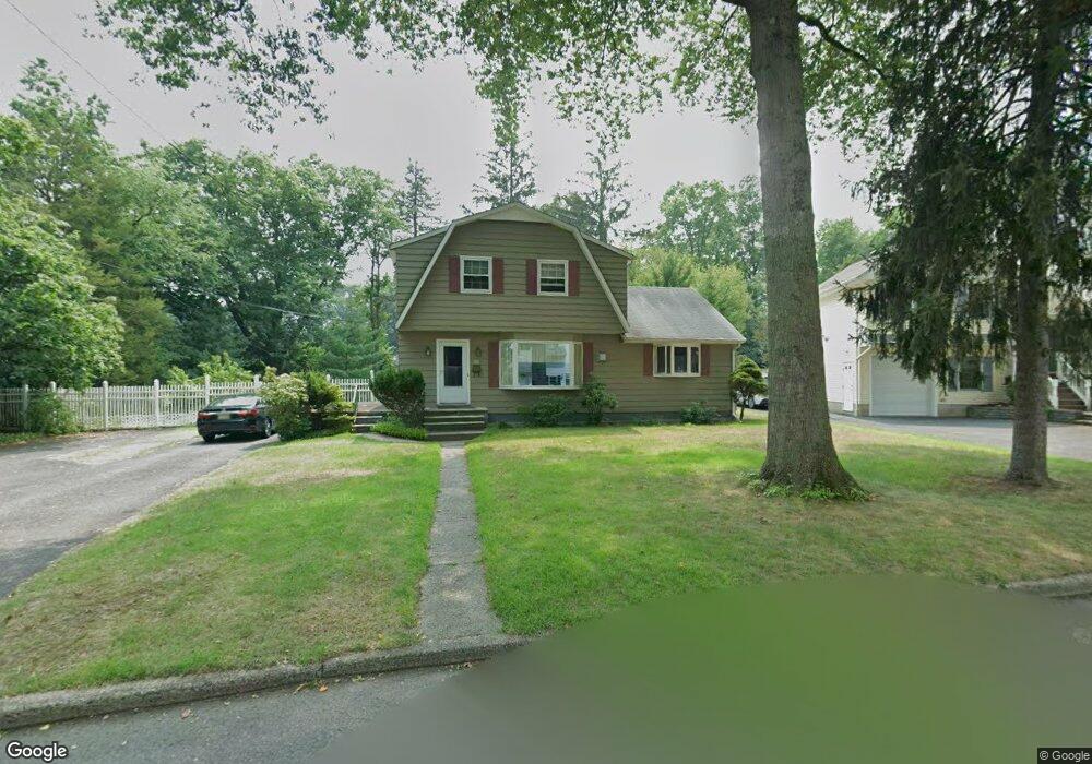 16 Ferndale Rd, Paramus, NJ 07652 - photo 1