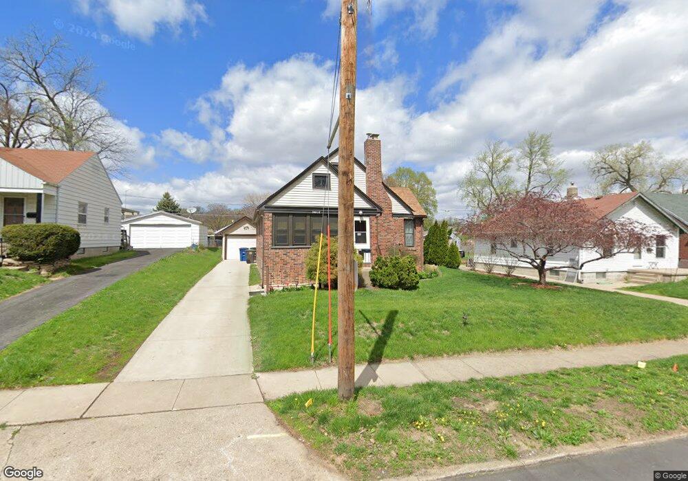 3607 Center St, Des Moines, IA 50312 - photo 1