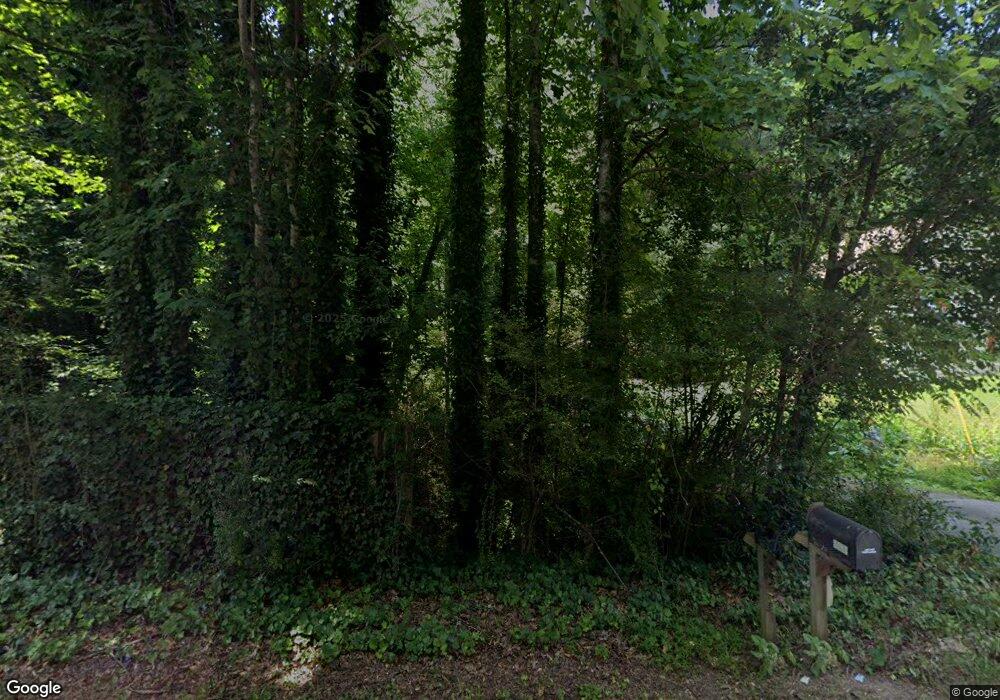 4667 Spring Ridge Dr, Flowery Branch, GA 30542 - photo 1