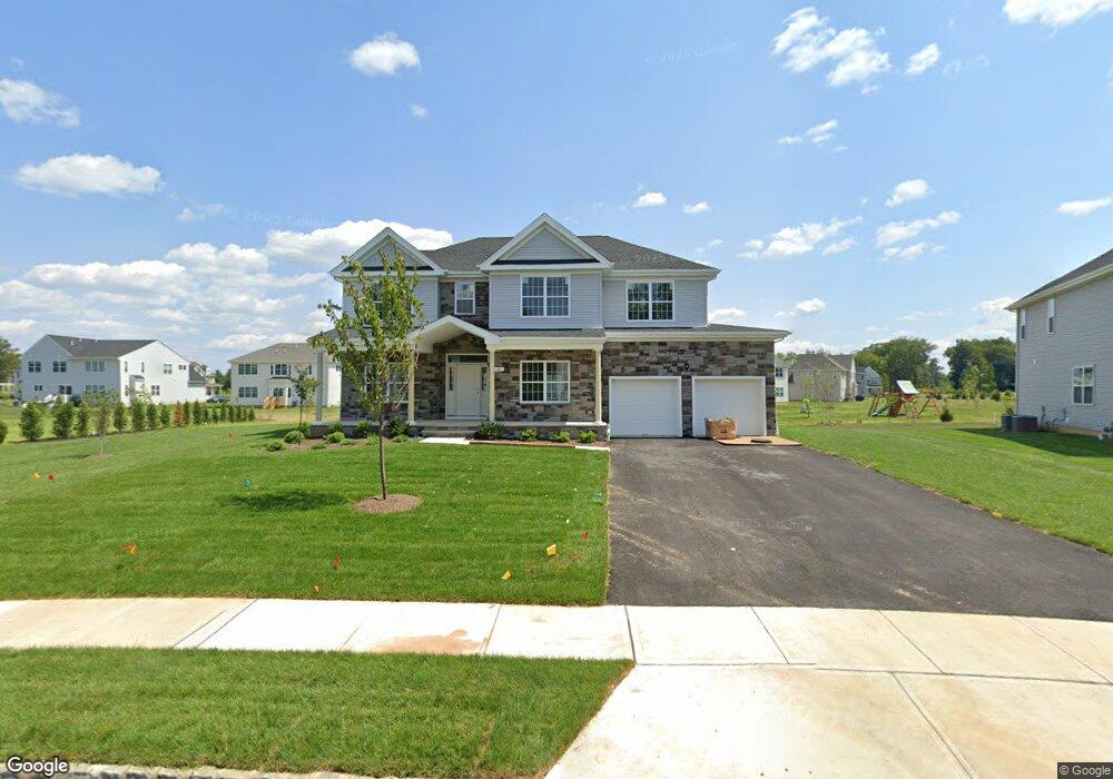 4 Hill Ct, Monmouth Junction, NJ 08852 - photo 1