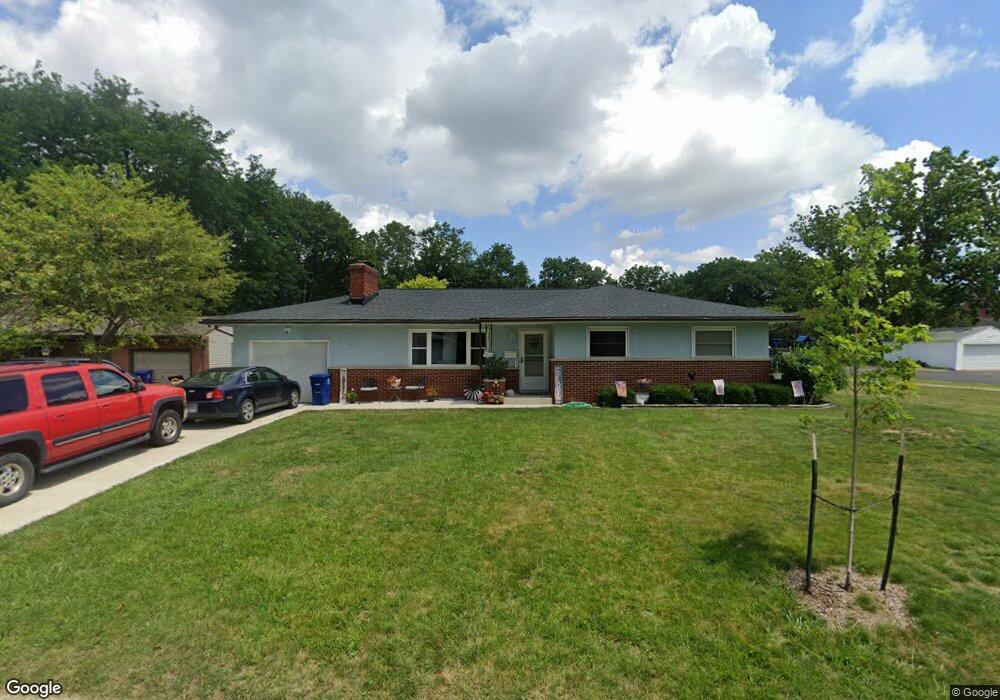 986 Janet Dr, Columbus, OH 43224 - photo 1