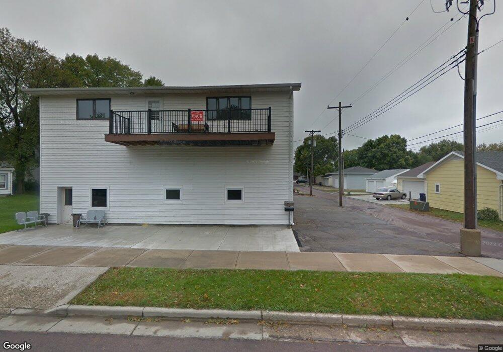 417 N Jefferson St, New Ulm, MN 56073 - photo 1