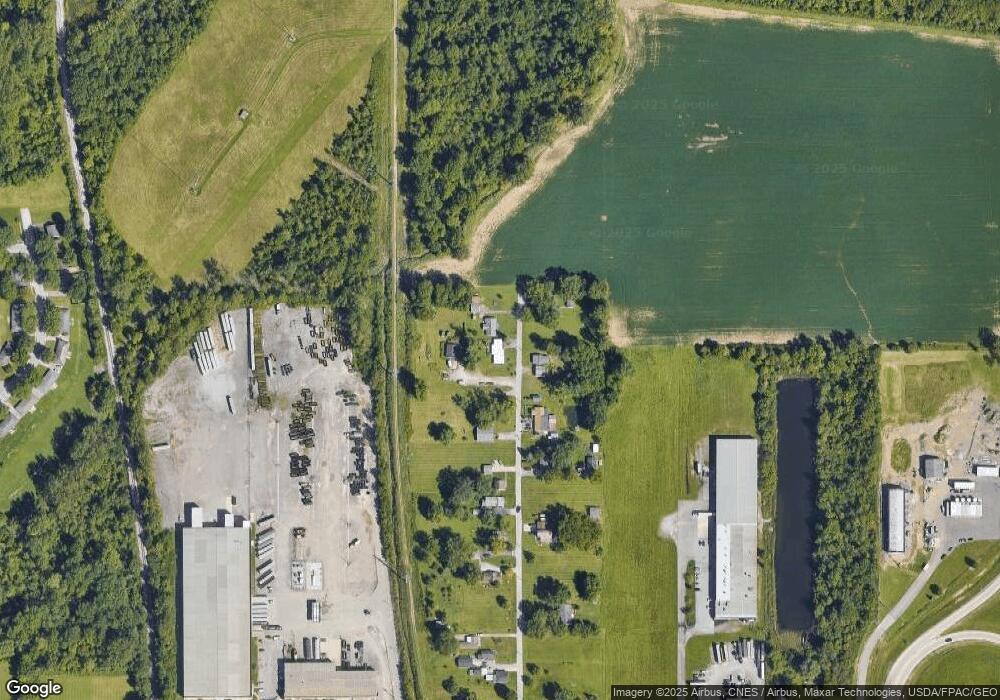 1306 Glenn Ave, Lima, OH 45804 - photo 1