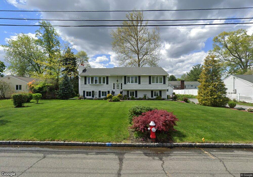 27 Glenroy Rd, Fairfield, NJ 07004 - photo 1